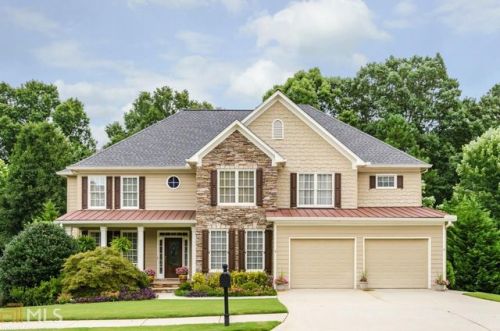 512 Lakewood Ct, Holly Springs, GA 30114-6693