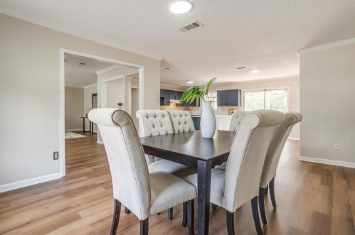 5112 Sabelle Ln, Fort Worth TX  76117-2438 exterior