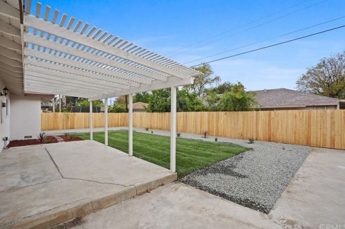 5391 Jurupa Ave, Riverside CA  92504-1276 exterior