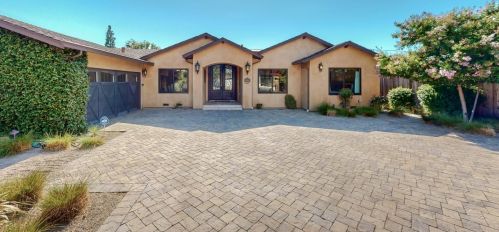 2997 Castle Dr, San Jose, CA 95125-4226