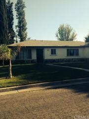 2808 Holiday Way, Madera, CA 93637-4129