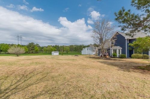 4205 Peace Rose Pl, Loganville, GA 30052-5112