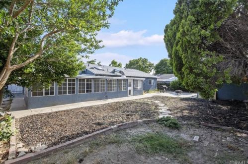3223 Stonybrook Dr, Anaheim CA  92804-3023 exterior