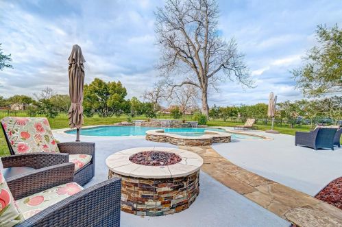 2615 Churchills Fry, Richmond TX 77406-1843 exterior