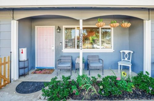 10877 Oakton Way, Rancho Cordova, CA 95670-2450
