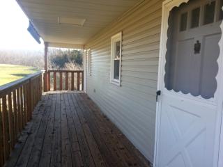 406 Catlett Mountain Rd, Front Royal VA  22630-8133 exterior