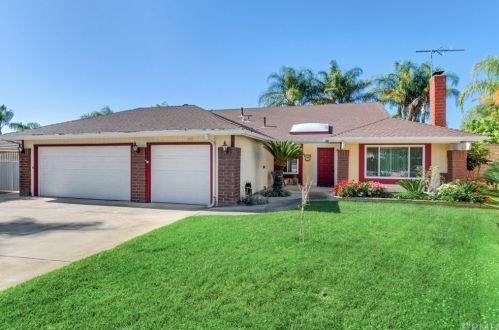 408 Ranger Ct, Upland, CA 91784-2062