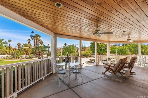16407 Mcallister St, Riverside CA  92503-6150 exterior
