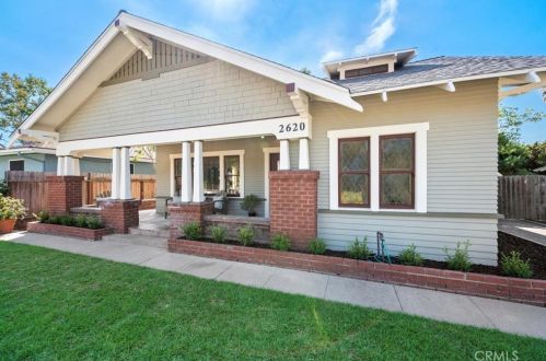 2620 Flower St, Santa Ana CA 92706-1930 exterior