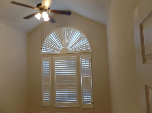 2008 Topaz Dr, Carrollton TX 75010-4511 exterior