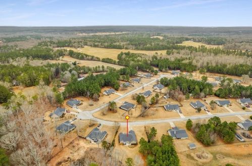1469 Palmer Dr, Monroe, GA 30656-4904
