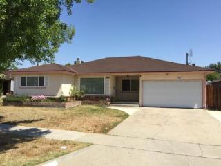 4640 Callisch St, Fresno, CA 93726-0409