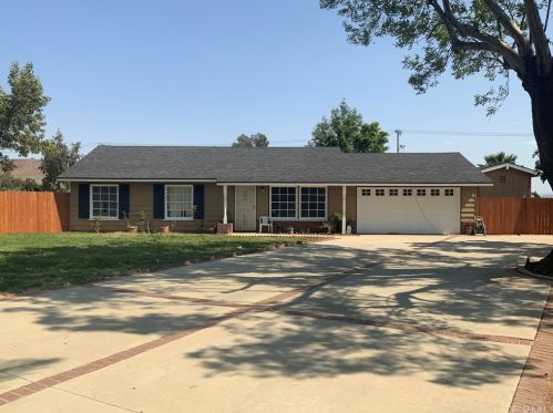 4884 Filly Ln, Riverside, CA 92509-3139