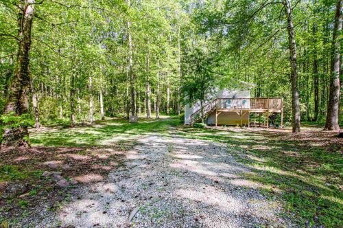 185 Fawn Dr, Villa Rica, GA 30180-4084