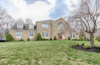 1 Tulip Ln, Parsippany, NJ 07834-3800