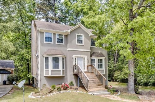 5132 Oaktree Trl, Lithonia, GA 30038-2768