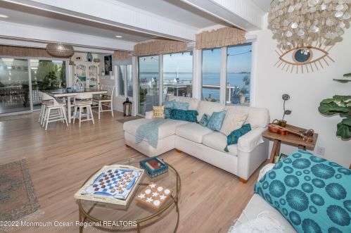 450 Tamiami Dr, Lavallette NJ  08735-3035 exterior