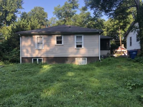 491 Holly St, Atlanta, GA 30318-8172
