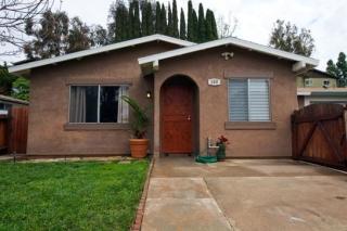 290 Lustrosos St, Oceanside, CA 92057-5237