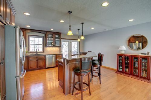 1735 Eugene St, Saint Paul MN  55110-3341 exterior