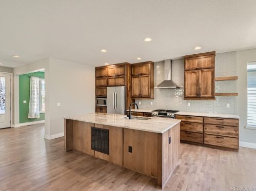 6966 Buchanan Ct, Aurora CO  80016-5905 exterior