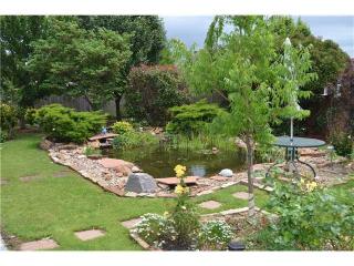 320 Towry Dr, Norman, OK 73069-9605