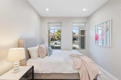 103 Rinaldi, Irvine CA  92620-2865 exterior