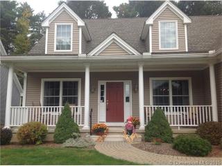 158 Nutmeg Dr, Somers CT  06071-1456 exterior
