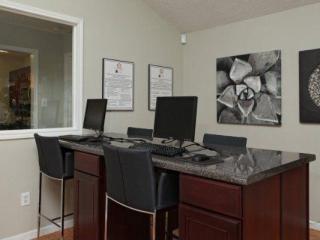 1200 Mays St, Round Rock TX  78664-6737 exterior