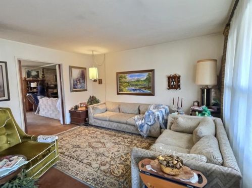 13220 Castleton Dr, Dallas TX  75234-5113 exterior