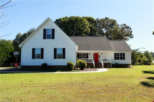 615 Honeysuckle Rdg, Asheboro, NC 27205-8265
