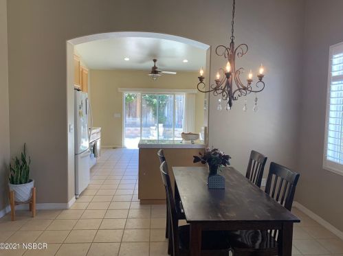 844 Stacy Ann Ter, Santa Maria, CA 93455-7465