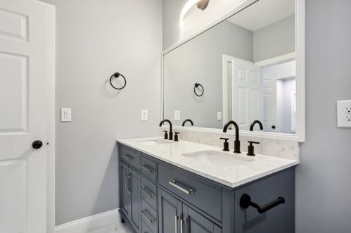 1694 Evans Dr, Atlanta GA  30310-4502 exterior