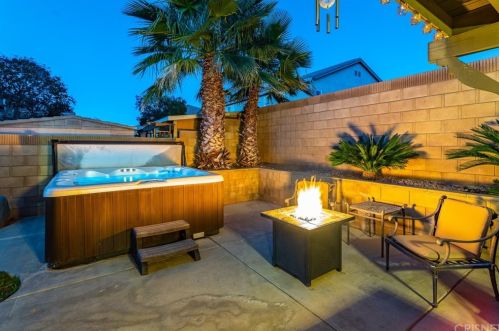 42234 Marbella St, Lancaster CA 93536 exterior