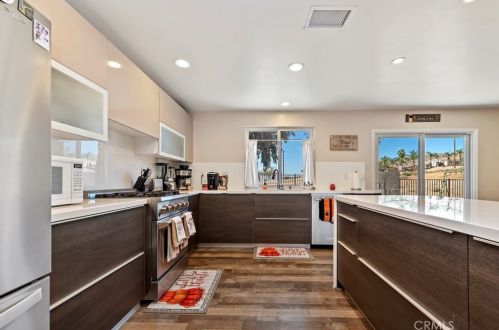 17740 Nandina Ave, Riverside CA  92504-8929 exterior