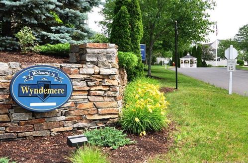 107 Wyndemere Ln, Windsor CT  06095-1181 exterior