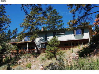 136 Palamino Ln, Boulder, CO 80302-9432
