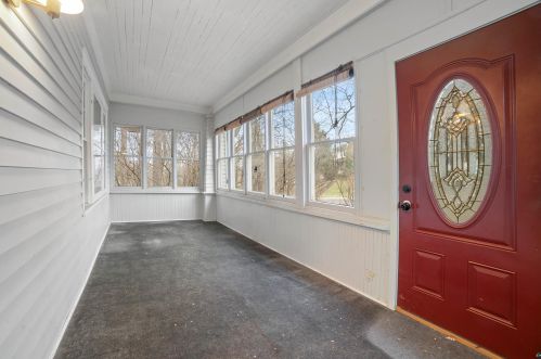 403 Park Ave, Scanlon, MN 55720-1452