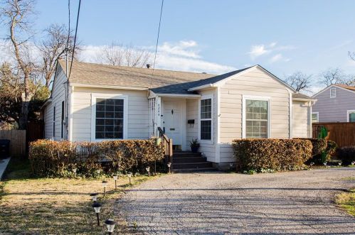 4244 Cresthaven Rd, Dallas TX  75209-3010 exterior