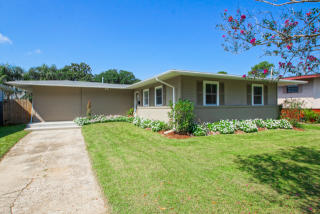 2012 Green Acres Rd, Metairie, LA 70003-2162