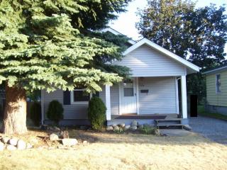 2614 Joseph Ave, Spokane WA  99208-2357 exterior