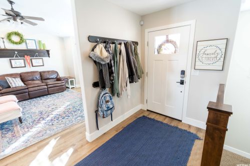 165 400, Smithfield UT 84335-1350 exterior