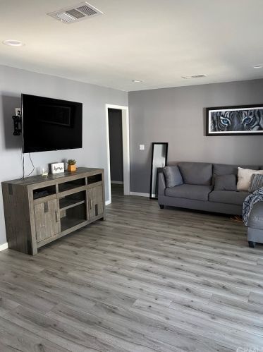 16737 Benbow St, Covina, CA 91722-2409