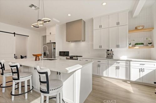 282 Tranquil Dr, Paradise, CA 95969-3707