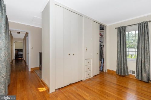 120 Piping Rock Dr, Silver Spring MD 20905-5863 exterior