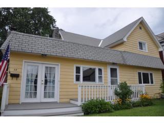 53 Elm St, Winooski VT  05404-1752 exterior