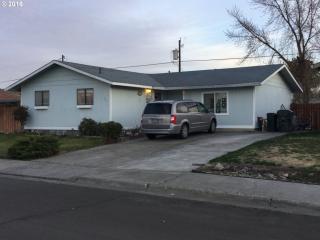 520 Catherine Ave, Hermiston, OR 97838-1962