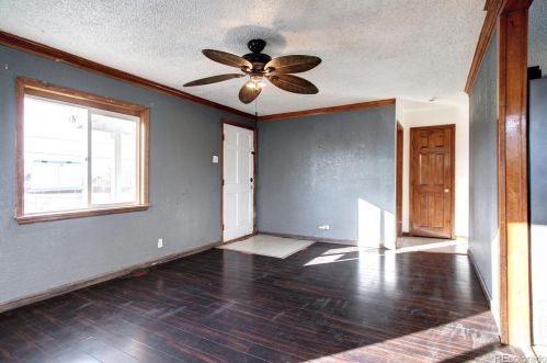 6442 Monaco St, Denver CO  80022-2823 exterior