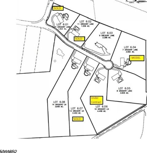 8 Gregory Ln, Warren, NJ 07059-5019