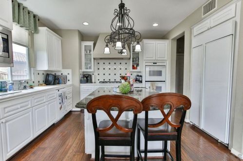 845 Aspen Glen Rd, Chula Vista CA  91914-2520 exterior